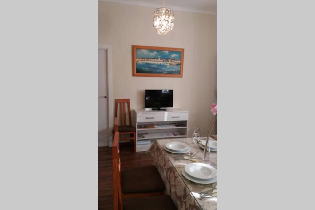 코르도바 Apartamento Al-Zhara, Junto Puente Romano 아파트 외부 사진